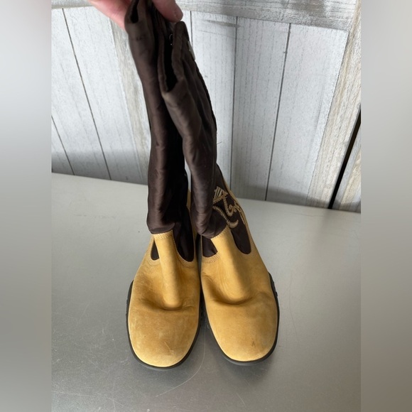 Timberland Western Style Knee High Puffer Boots Size 8 Women’s - Picture 3 of 5